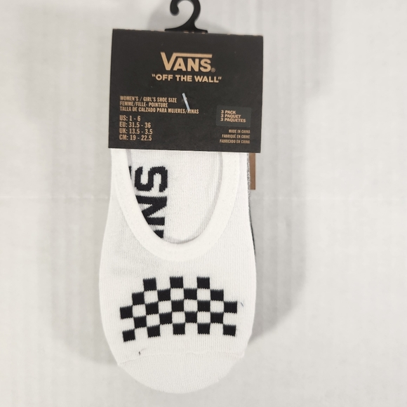 NWT Women's Vans 3 Pack No Show Socks - Picture 3 of 8